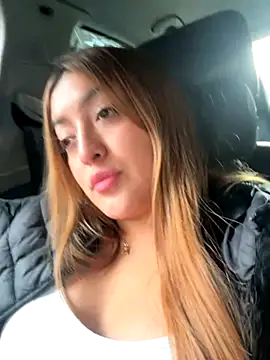 itsgianna online show from 10.17.25