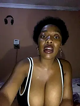 Snapshot of Barbiianaa chatting on 10.05.25 Barbiianaa online show from 10.05.25