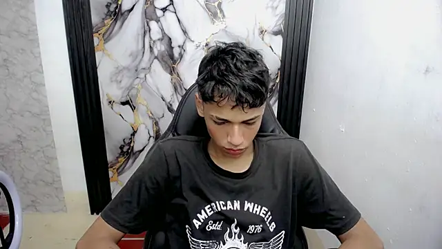 Im david02 online show from 11.29.25