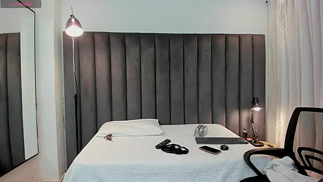 ivannagates online show from 10.30.25