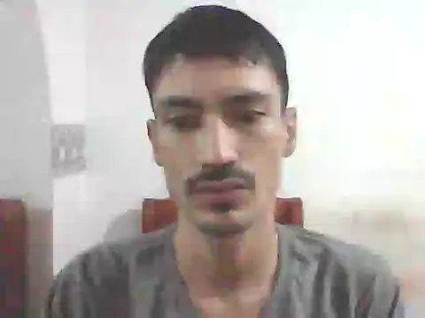Snapshot of Coqui07 chatting on 10.27.25 Coqui07 online show from 10.27.25