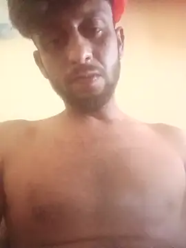 Snapshot of playboyMH1 chatting on 10.05.25 playboyMH1 online show from 10.05.25