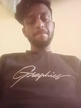 Snapshot of playboyMH1 chatting on 10.07.25 playboyMH1 online show from 10.07.25