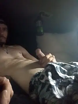 Snapshot of LetMeLiqU chatting on 10.23.25 LetMeLiqU online show from 10.23.25