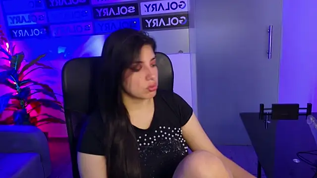 Snapshot of Violetta_Swett_ chatting on 10.11.25 Violetta Swett online show from 10.11.25