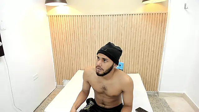 Adamss 23 online show from 10.04.25