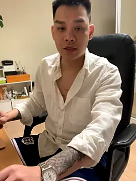 latava online show from 11.11.25