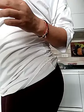 Snapshot of MeganAssTabooxxx chatting on 11.05.25 MeganAssTabooxxx online show from 11.05.25