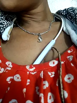 Hotty-romi3 online show from 11.20.25