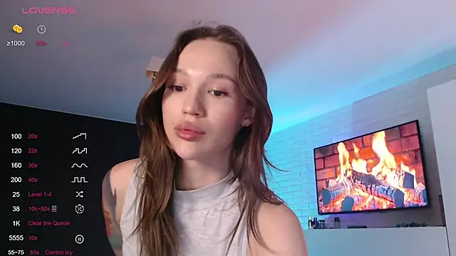 Jade Lumin online show from 10.09.25