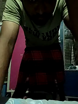 Snapshot of hemcrazy chatting on 10.18.25 hemcrazy online show from 10.18.25