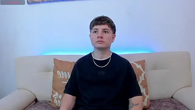 Leoo Miller online show from 11.01.25