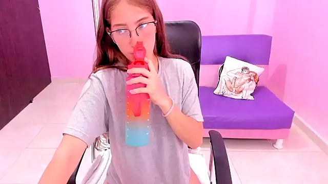 blondie dirtysquirt online show from 11.18.25