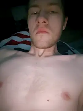 Snapshot of Skunk_18 chatting on 12.01.25 Skunk 18 online show from 12.01.25