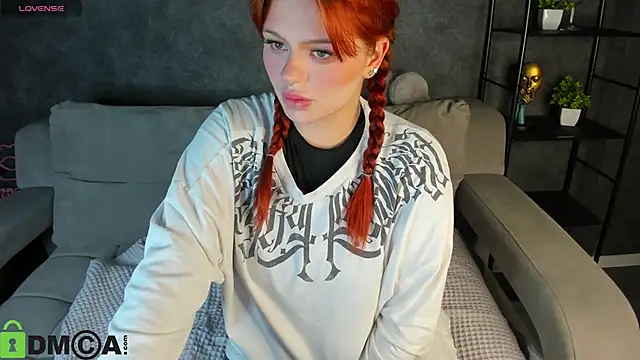 Barbara Mitchel online show from 10.14.25