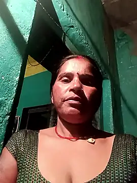 Snapshot of Nm_sanjna chatting on 10.09.25 Nm sanjna online show from 10.09.25