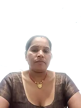 Snapshot of Nm_sanjna chatting on 10.20.25 Nm sanjna online show from 10.20.25