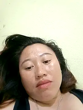 Snapshot of Ducky27021991 chatting on 10.31.25 Ducky27021991 online show from 10.31.25