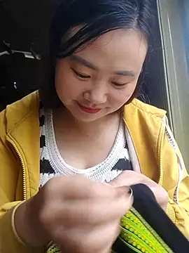 Snapshot of pi-pi-00 chatting on 10.07.25 pi-pi-00 online show from 10.07.25