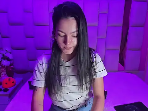 Gisell Squirt  online show from 11.18.25