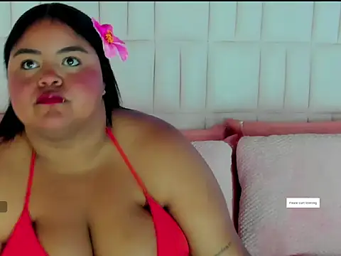 LunaaBlaze online show from 11.09.25