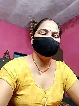 Snapshot of Ut_kanchna chatting on 10.15.25 Ut kanchna online show from 10.15.25