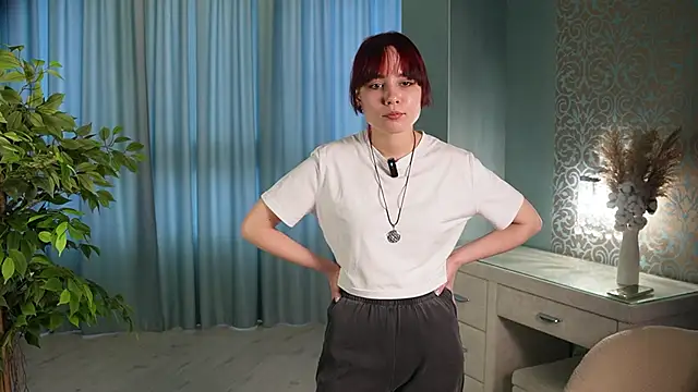 LaveraEwig online show from 10.09.25