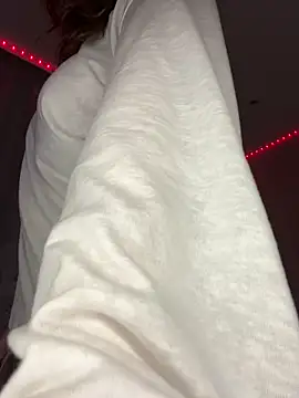 Snapshot of whorimi chatting on 11.02.25 whorimi online show from 11.02.25