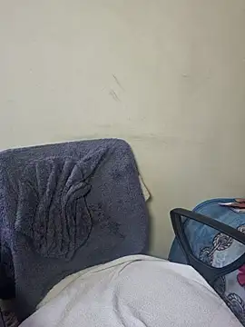 Miss  kendra  online show from 11.28.25