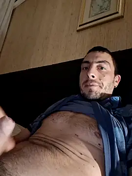 Snapshot of TeresaRufo chatting on 11.04.25 TeresaRufo online show from 11.04.25