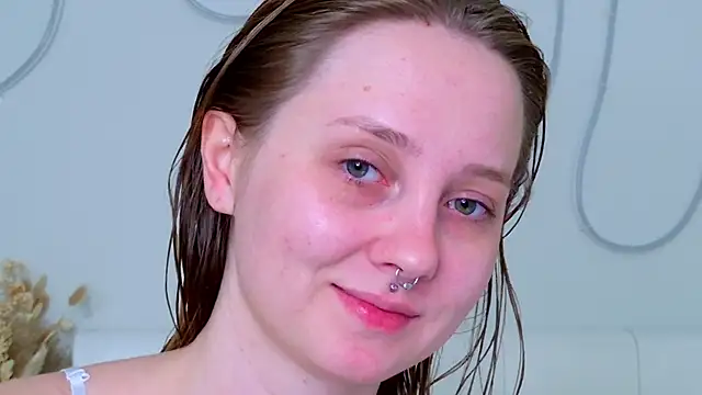 CandiceKingzz online show from 10.19.25