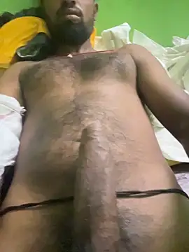Snapshot of Bigdicktelugu143 chatting on 10.13.25 Bigdicktelugu143 online show from 10.13.25