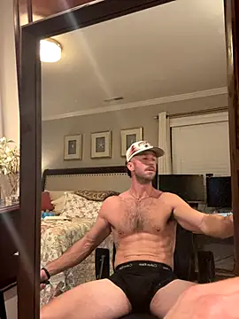 Snapshot of Hammer1128 chatting on 11.12.25 Hammer1128 online show from 11.12.25