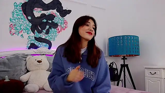 Snapshot of ArielLoove chatting on 10.10.25 ArielLoove online show from 10.10.25