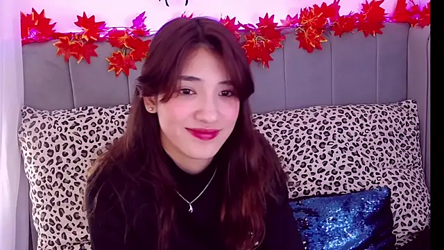 Snapshot of ArielLoove chatting on 10.26.25 ArielLoove online show from 10.26.25