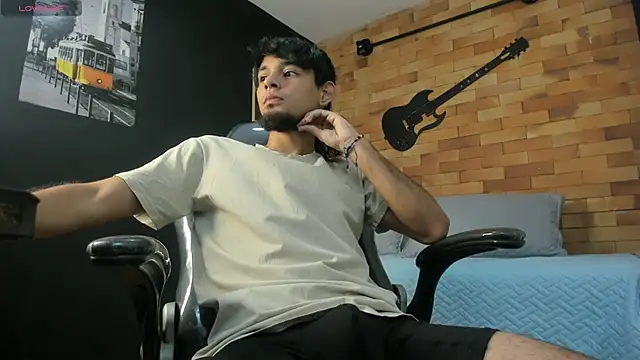 Snapshot of Kail_nil chatting on 11.14.25 Kail nil online show from 11.14.25