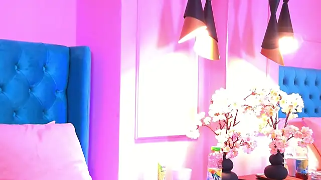 TaliaMorenne online show from 11.08.25