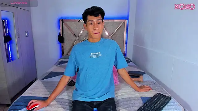 Jacovo2002 online show from 10.12.25