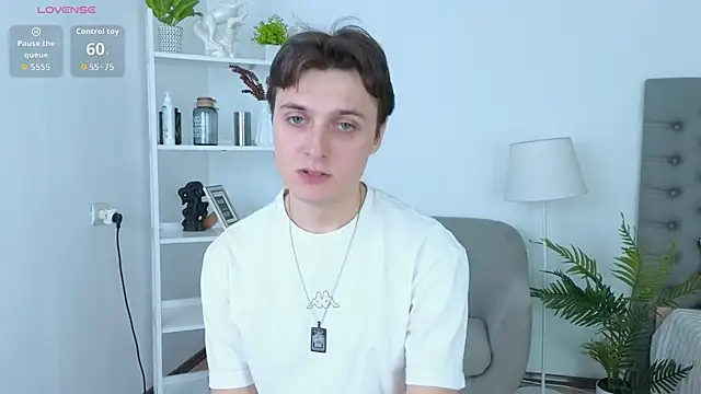 GGimperator  online show from 10.16.25