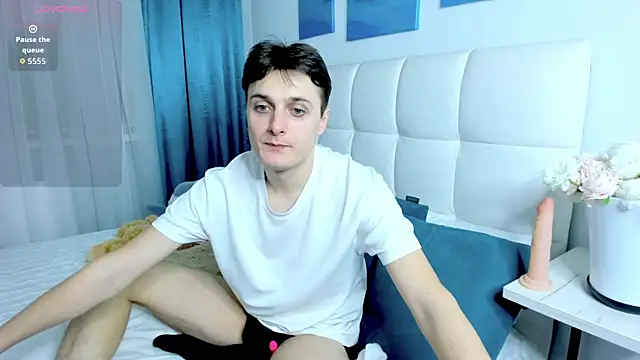 GGimperator  online show from 11.21.25