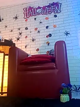 VittoriaCano1126 online show from 10.29.25