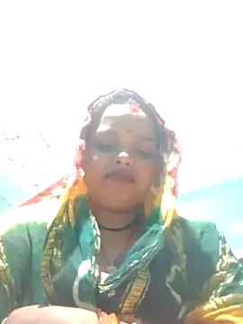 Snapshot of Monika_cuty chatting on 10.15.25 Monika cuty online show from 10.15.25