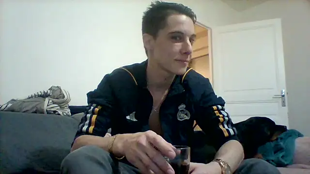 Snapshot of fresh-laD chatting on 10.26.25 fresh-laD online show from 10.26.25