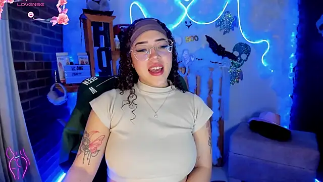 Lizz martins online show from 10.22.25