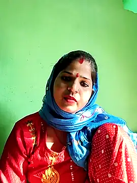 Karishma cute online show from 11.23.25