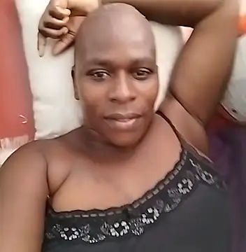 Snapshot of Gadtshie chatting on 11.12.25 Gadtshie online show from 11.12.25