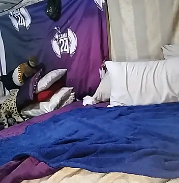 Snapshot of Gadtshie chatting on 11.15.25 Gadtshie online show from 11.15.25