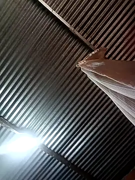 Snapshot of Rosiht_00 chatting on 10.16.25 Rosiht 00 online show from 10.16.25