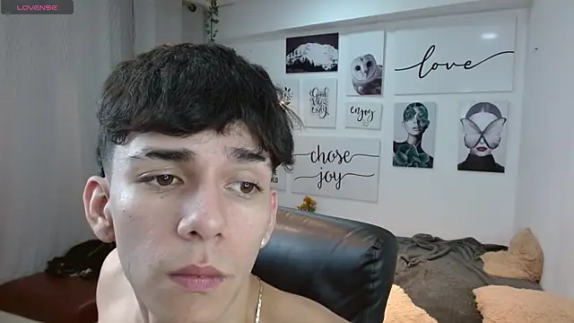 AmethystShadow17 online show from 11.24.25