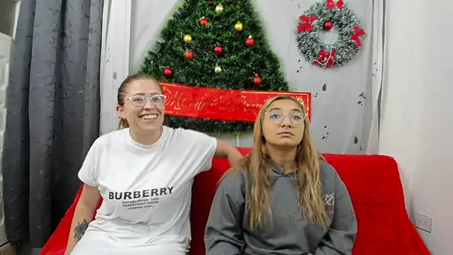 lesb milf online show from 01.03.25